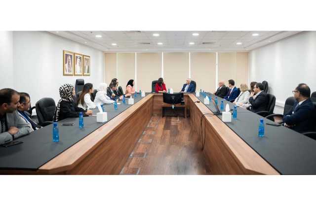 الرئيس التنفيذي للمستشفيات الحكومية تستقبل وفداً من المجلس الاسترالي لمعايير الرعاية الصحية