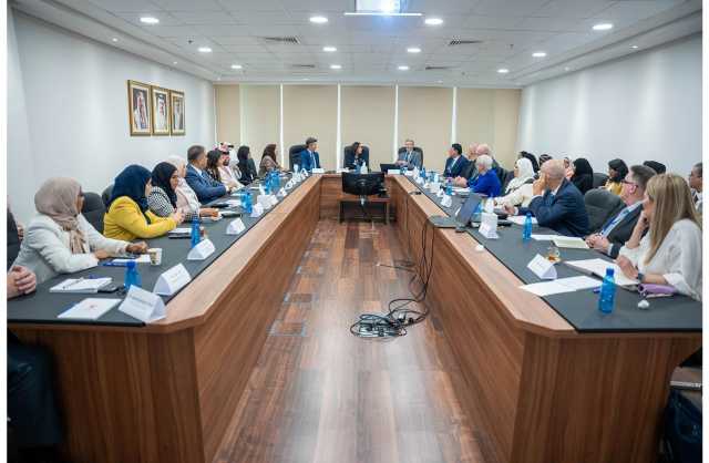 الرئيس التنفيذي للمستشفيات الحكومية تستقبل وفداً من المجلس الاسترالي لمعايير الرعاية الصحية
