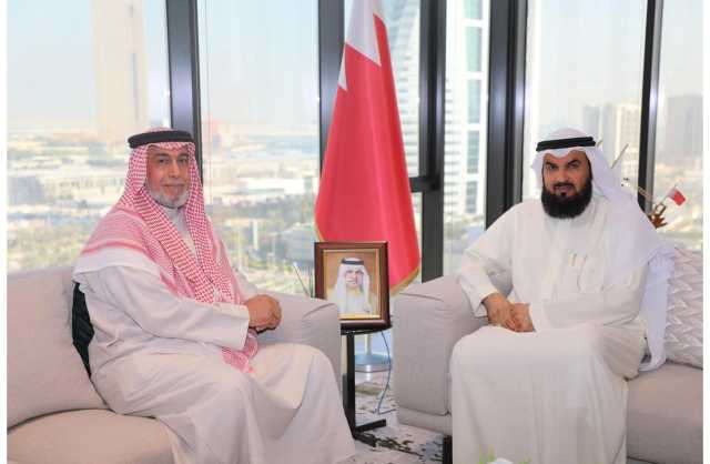 رئيس مجلس الأوقاف السنية يستقبل المشرف العام للتنسيق والمتابعة لجائزة الأمير خليفة بن سلمان القرآنية