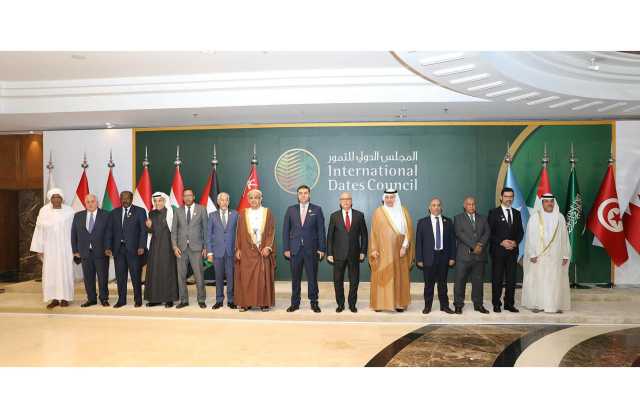وزير شؤون البلديات يشيد بدور المجلس الدولي للتمور في مجال الأمن الغذائي ويؤكّد دعم المملكة لجميع مساعي تحقيق التنمية الزراعية المستدامة