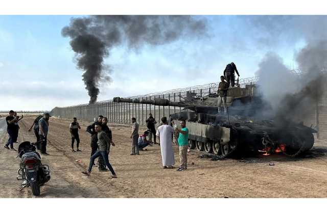 أولها غلاف غزة.. إسرائيل تسلح فرقاً مدنية لمواجهة حماس