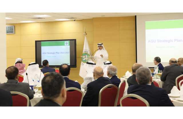 رئيس جامعة الخليج العربي يلتقي بهيئة التدريس لمناقشة الاستراتيجية الخمسية الجديدة