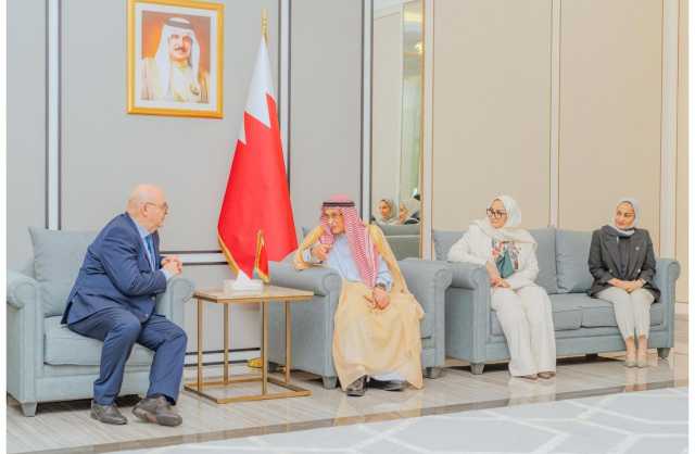 رئيس المجلس الأعلى للصحة يجتمع مع وزير الدولة بوزارة الصحة الألمانية