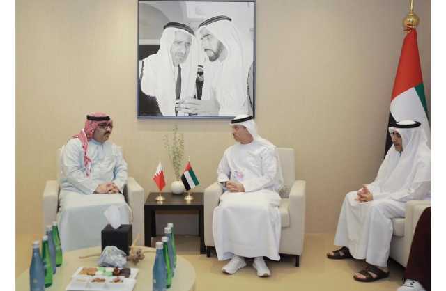 وزير التربية والتعليم يبحث مع نظيره بدولة الإمارات العربية المتحدة تعزيز التعاون في القطاعات التعليمية 