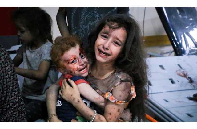 انتهاء هدنة غزة واستئناف القتال.. اشتباكات عنيفة وضربات جوية إسرائيلية شمالاً وجنوباً