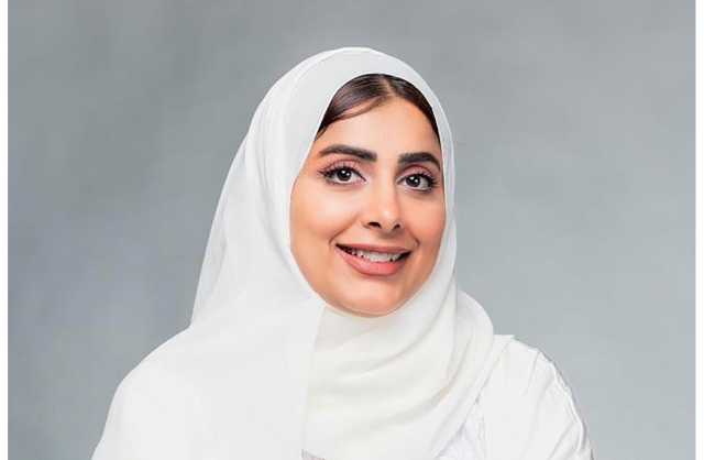 الشاعرة العمانية عائشة السيفي تفصح عن «أحلام البنت العاشرة» في بيت الشعر بيت إبراهيم العريض الاثنين المقبل