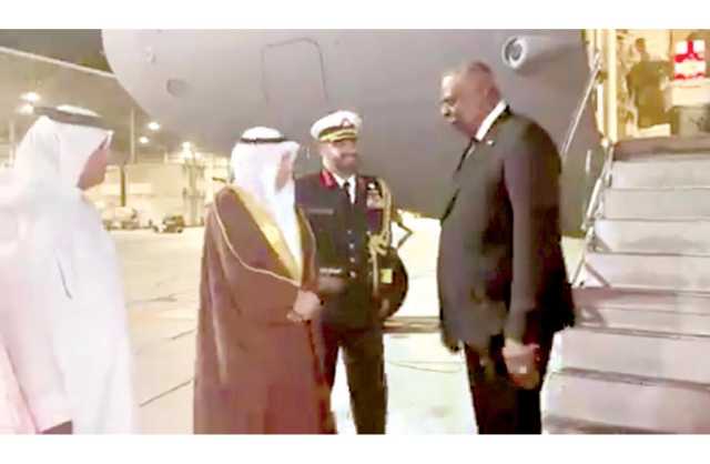 وزير شؤون الدفاع يستقبل وزير الدفاع بالولايات المتحدة