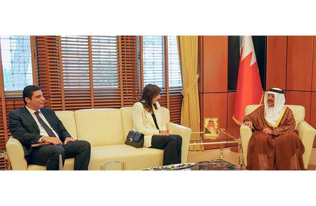 وزير الديوان الملكي يستقبل السفيرة المصرية بمناسبة توليها مهام عملها الدبلوماسي