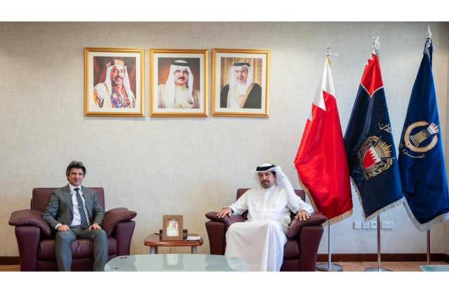 رئيس الجمارك يستقبل الرئيس التنفيذي للهيئة الوطنية لتنظيم المهن والخدمات الصحية