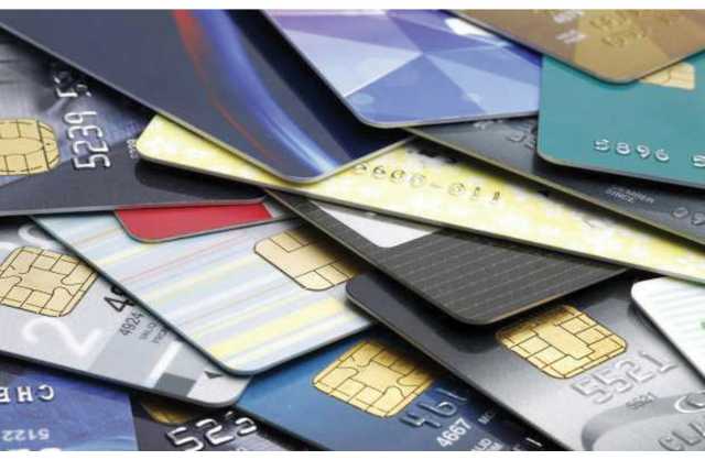 3 سنوات بدلاً من 5 سنوات لنزيل بـ«جو» سرق بطاقة بنكية لآخر