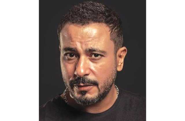 الفنّان المصري محمد نجاتي قي قبضة الشرطة