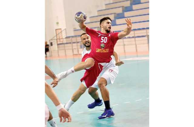 رجال أحمر اليد يتغلبون على المنتخب المغربي