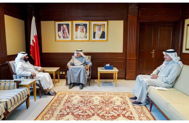 وزير الخارجية يستقبل نائب سفير المملكة العربية السعودية لدى مملكة البحرين بمناسبة انتهاء فترة عمله 