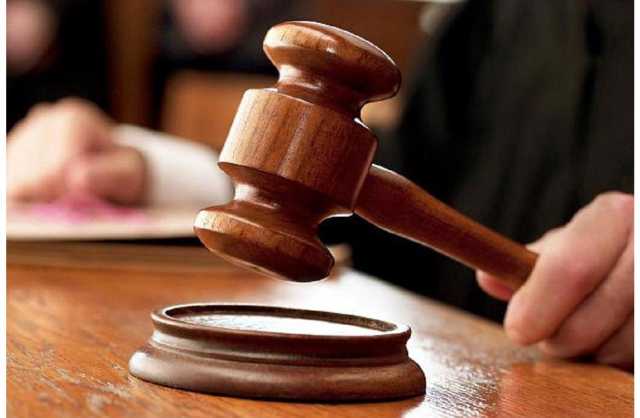 آسيوي يحاول إرشاء شرطيَين بمبلغ 1500 دينار مقابل تسريحه