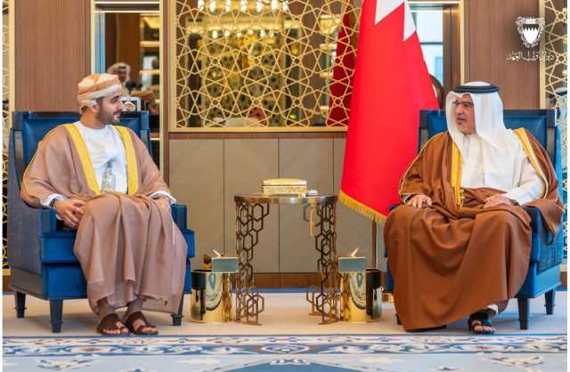 ولي العهد رئيس مجلس الوزراء يلتقي سمو السيد ذي يزن بن هيثم بن طارق آل سعيد