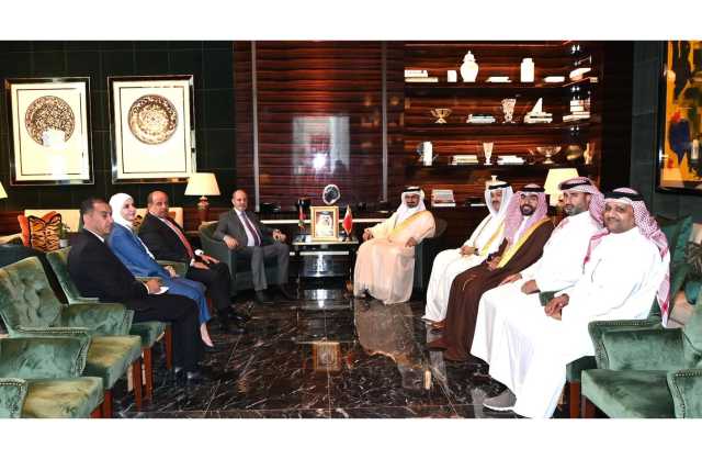 وزير الصناعة والتجارة يجتمع بوزير الصناعة والتجارة والتموين الأردني