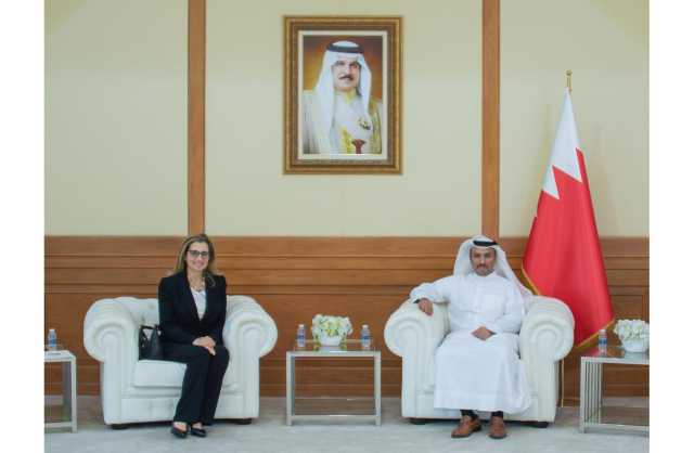 بحضور وزير الإعلام والسفيرة الإيطالية.. «بنا» توقع مذكرة تفاهم مع «أنسا» للتعاون والتبادل الإخباري