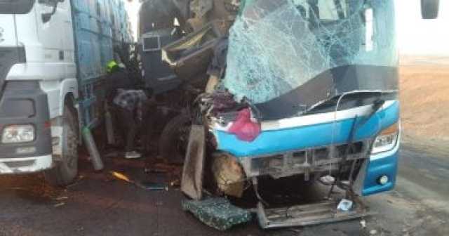 ننشر أسماء مصابى حادث تصادم أتوبيس بسيارة نقل بطريق الزعفرانة ـ غارب