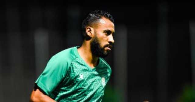 التحقيق فى اتهام لاعب الأهلى حسام عاشور لمدرس بضرب ابنه فى الهرم