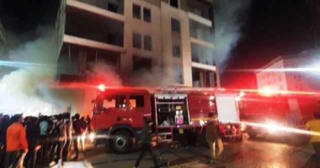 ارتفاع عدد المصابين لـ26 شخصا.. 19 سيارة مطافئ تسيطر على حريق مصنع الإسفنج بالشرقية