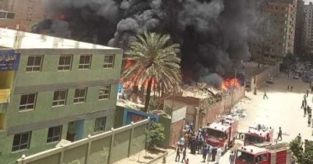 النيابة تنتدب الأدلة الجنائية للوقوف على أسباب حريق جراج تكاتك فى حدائق القبة