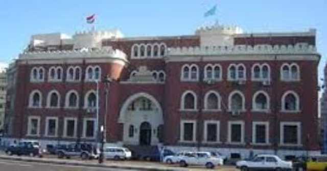 إصابة طالبة بهندسة الإسكندرية سقط عليها جزء من طبقة دهان السقف أثناء الامتحان