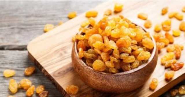ضبط 5 آلاف كجم زبيب منتهى الصلاحية داخل ثلاجة بطنطا