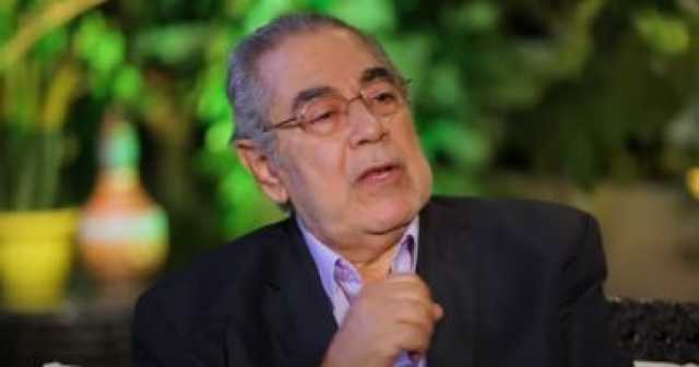 قطار المحاكمات.. الحكم على المتهمين بالنصب على الفنان صبرى عبد المنعم