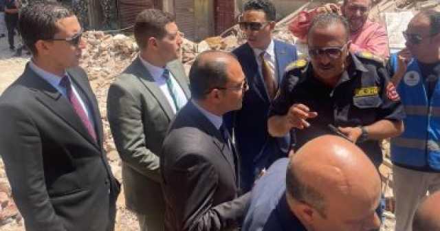 النيابة الإدارية تعاين موقع عقار الإسماعيلية المنهار (صور)