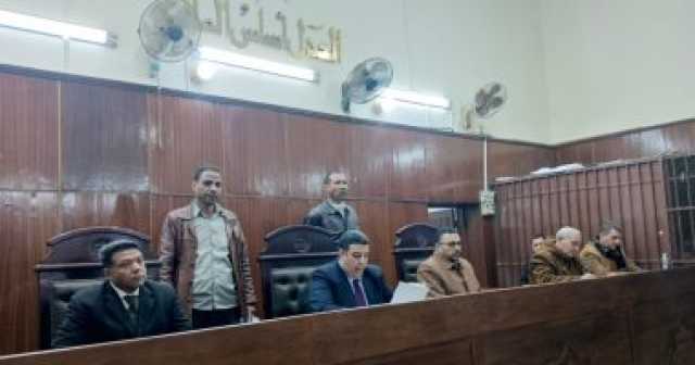 السجن المشدد 15 سنة لعاملين بتهمة الإتجار فى الشابو بسوهاج