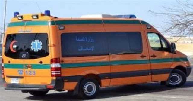 مصرع شخص وإصابة 9 فى انقلاب سيارة أجرة بطريق القصير - مرسى علم