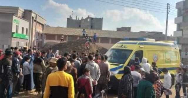 مصرع 3 عمال سقطوا فى بيارة صرف صحى بالشرقية