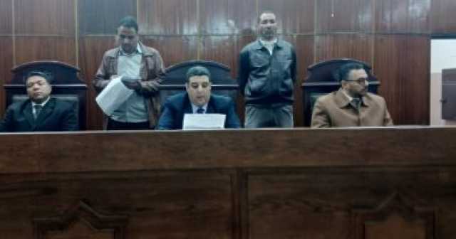 المشدد 15 سنة وغرامة 100 ألف جنيه لمتهم بالاتجار فى المخدرات بسوهاج