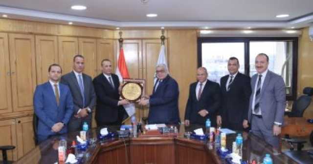 رئيس مجلس الدولة يستقبل رئيس نادى قضاة بنى سويف