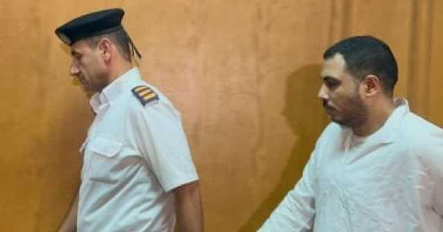 شاهد لقطات من أول ظهور علنى لسفاح التجمع الخامس