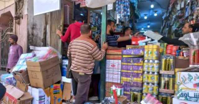 ضبط أكثر من 2000 علبة ألعاب نارية بمختلف مراكز سوهاج