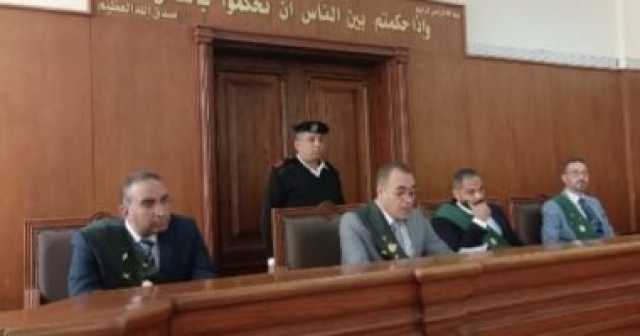 جنايات البحر الأحمر تؤجل محاكمة 3 متهمين بقتل شاب فى الغردقة لـ4 يونيو