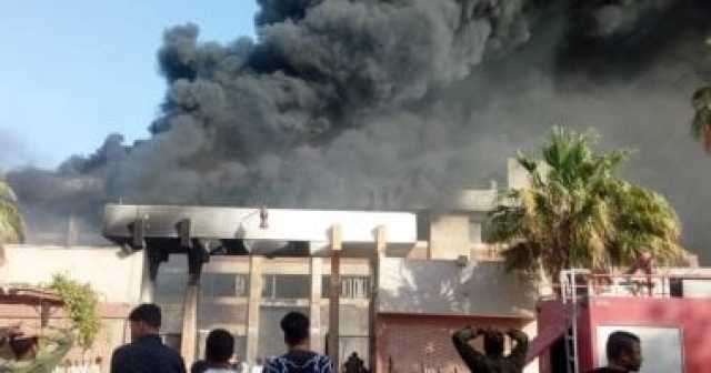 السيطرة على حريق مصنع بلاستيكات فى مدينة 6 أكتوبر دون إصابات