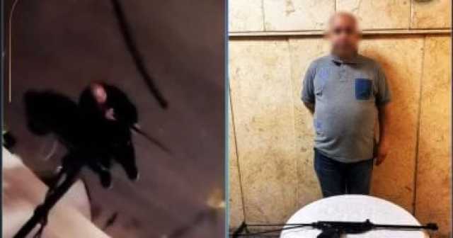 الداخلية تضبط المتهم بإطلاق أعيرة رش على الكلاب.. فيديو