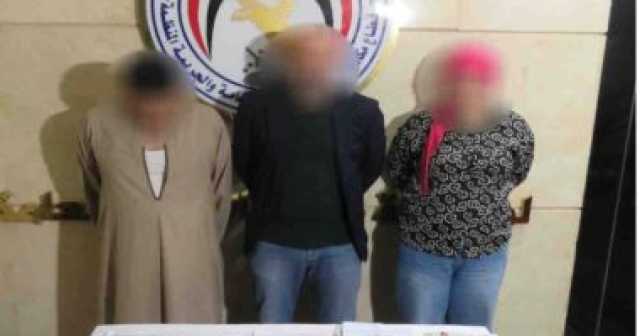 بحوزتهم مجوهرات.. ضبط شبكة للزواج أون لاين تديرها سيدة