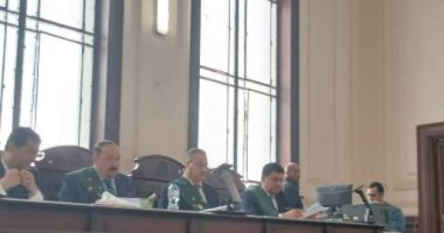 لحظة الحكم بالإعدام على قاتل مسنة وسرقتها في الإسكندرية