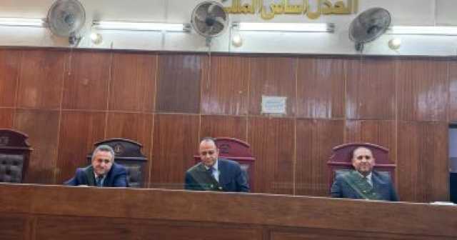 المؤبد لمدير بنك و4محاسبين استولوا على 7ملايين جنيه من أموال العملاء بسوهاج