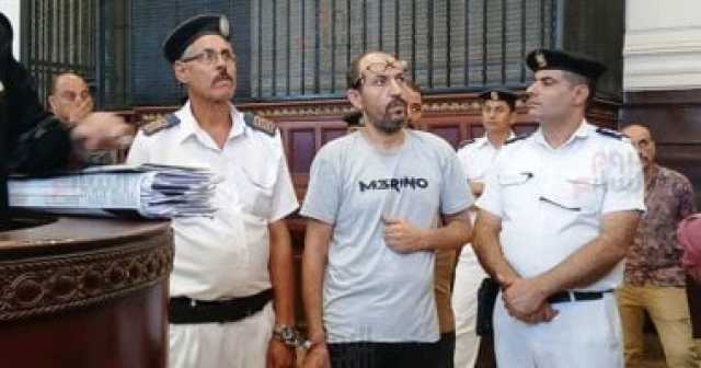 بدء محاكمة سفاح المعمورة بمحكمة جنايات الإسكندرية.. فيديو وصور