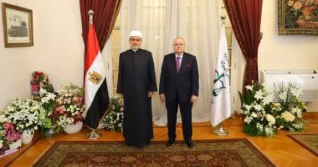 رئيس مجلس الدولة يستقبل مفتى الجمهورية لتقديم التهنئة بتوليه مهام منصبه