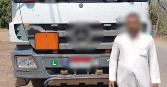 الداخلية تضبط سائقا يسير عكس الاتجاه على الطريق الدولى بكفر الشيخ
