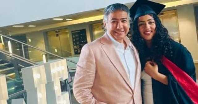 رئيس محكمة الجنايات يهنأ نجلته لتخرج من جامعة بريستول بالمملكة المتحدة