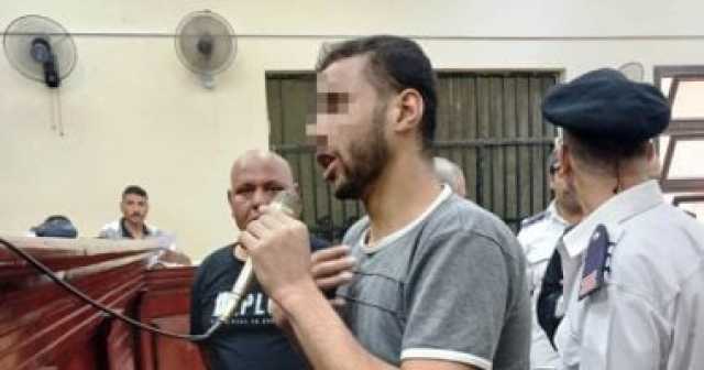 خسرت وظيفتى ومستقبلى.. بكاء مدرس متهم بإحداث عاهة لشاب في الشرقية
