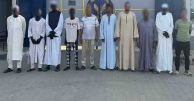 القبض على المتهمين بالتشاجر بسبب حادث توك توك فى مدينة 6 أكتوبر.. صور