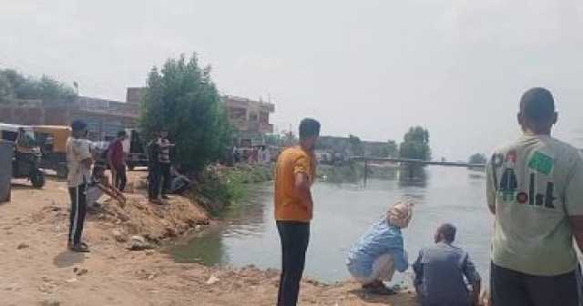 انتشال جثمان شاب غرق بترعة سرابيوم فى الإسماعيلية