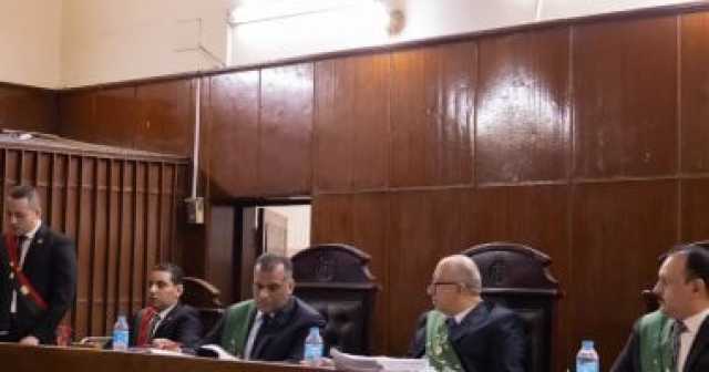 المشدد 10 سنوات لمتهمين بسرقة فتيات بالإكراه فى الطريق العام بسوهاج